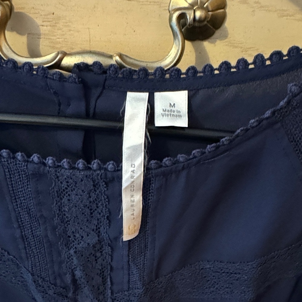 Blouse Bundle - Picture 5 of 11
